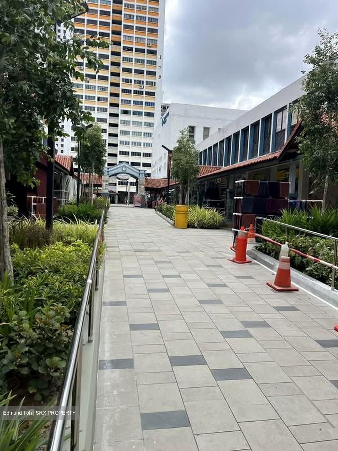 Toa Payoh Central (D12), Shop House #566767941
